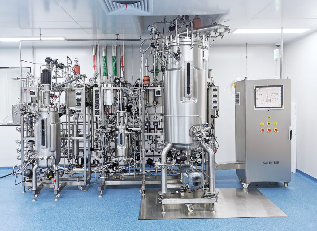 Three-stage multi-stage fermenterbioreactor 10L-50L-100L