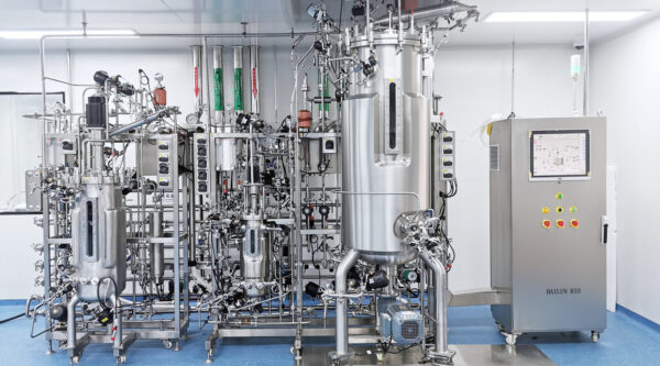 Three-stage multi-stage fermenterbioreactor 10L-50L-100L