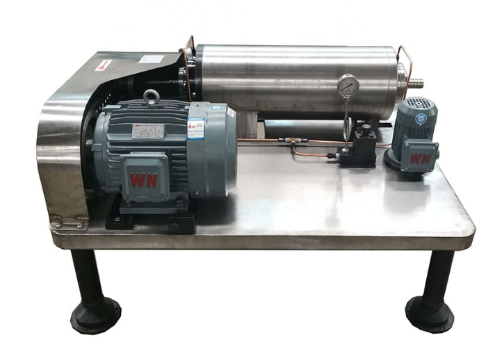 Lab decanter centrifuge