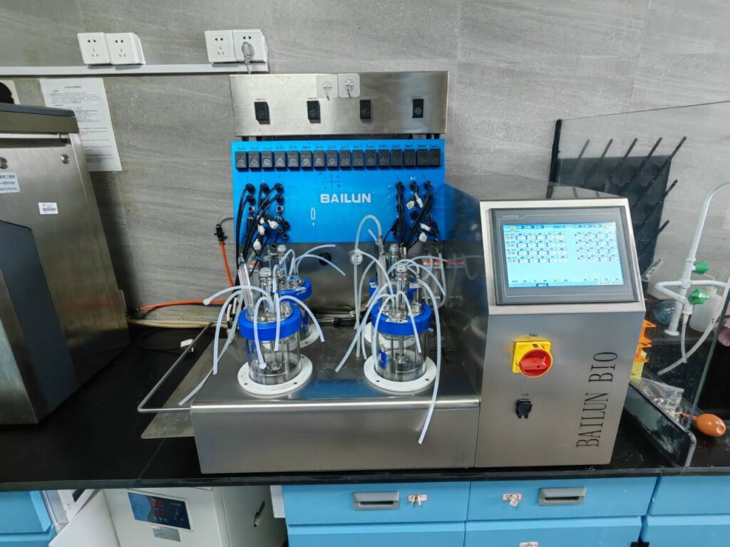 Waterless temperature control bioreactor